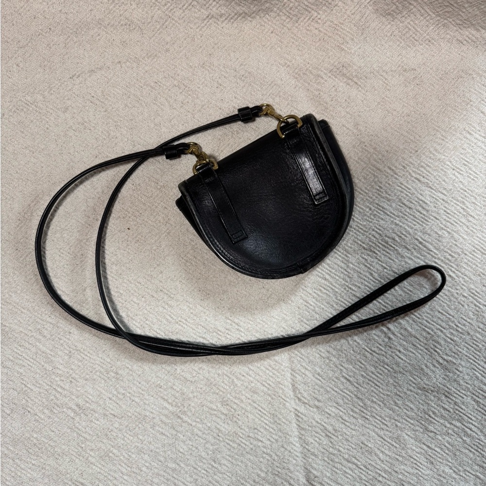 Vintage Coach Black Leather Crossbody mini Belt Bag - Picture 3 of 10